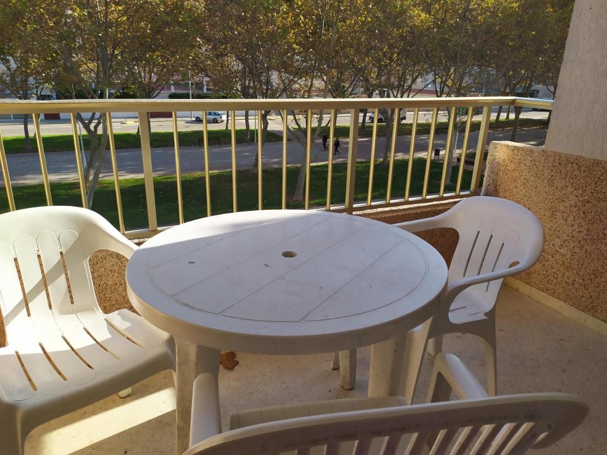Apartamentos Gandia Beach 3000 Екстериор снимка