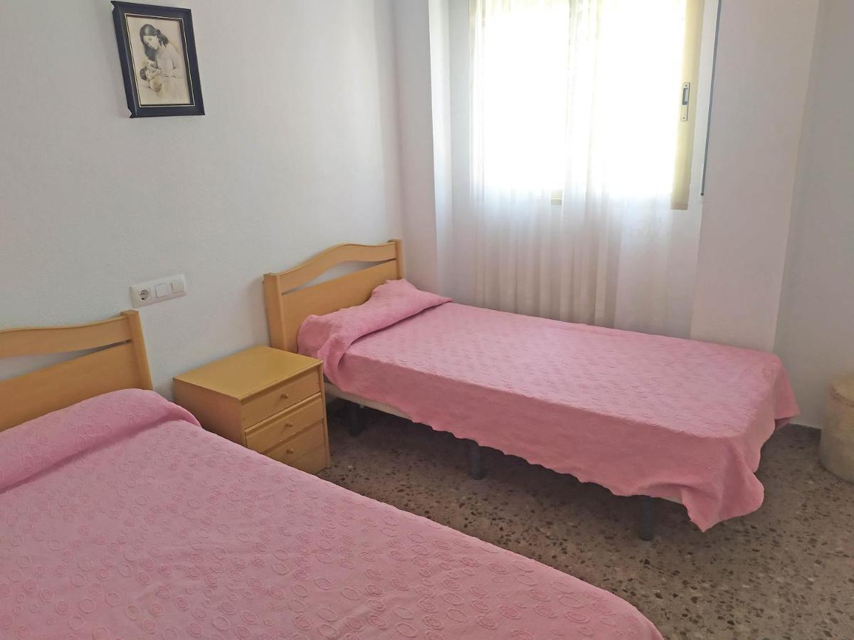 Apartamentos Gandia Beach 3000 Екстериор снимка